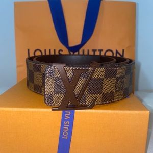Authentic Louis Vuitton Men’s Belt